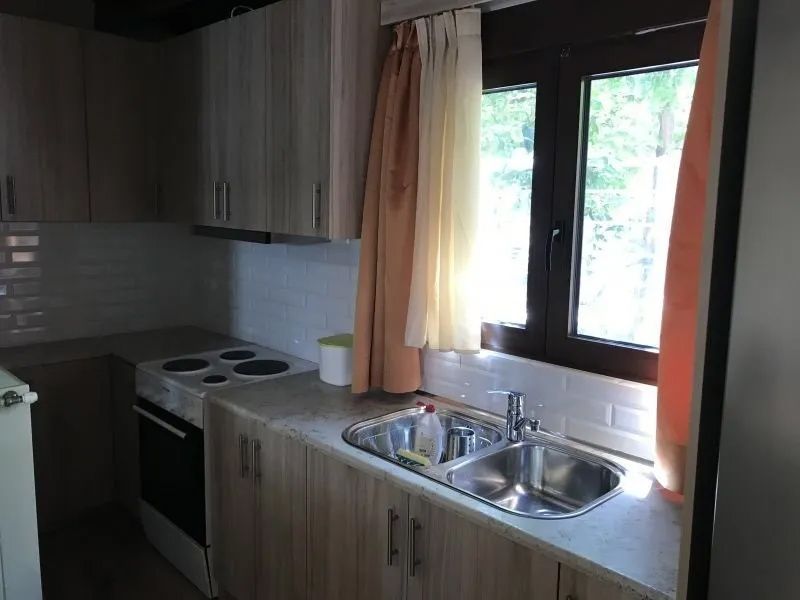 Photo 358514673