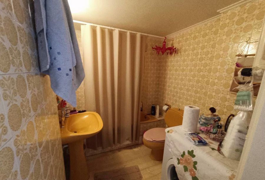 Photo 358935423