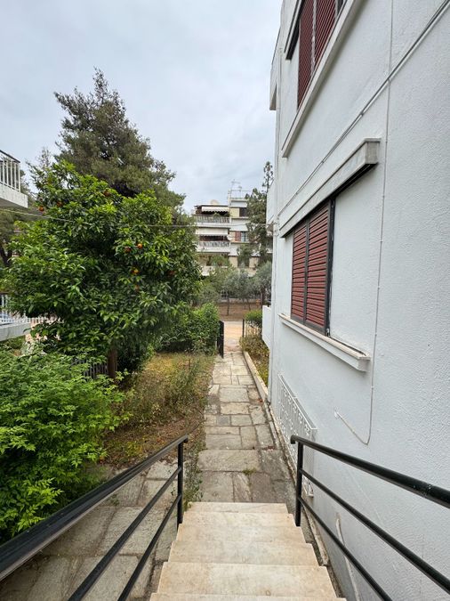 Photo 358976058