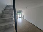 Photo 359029305