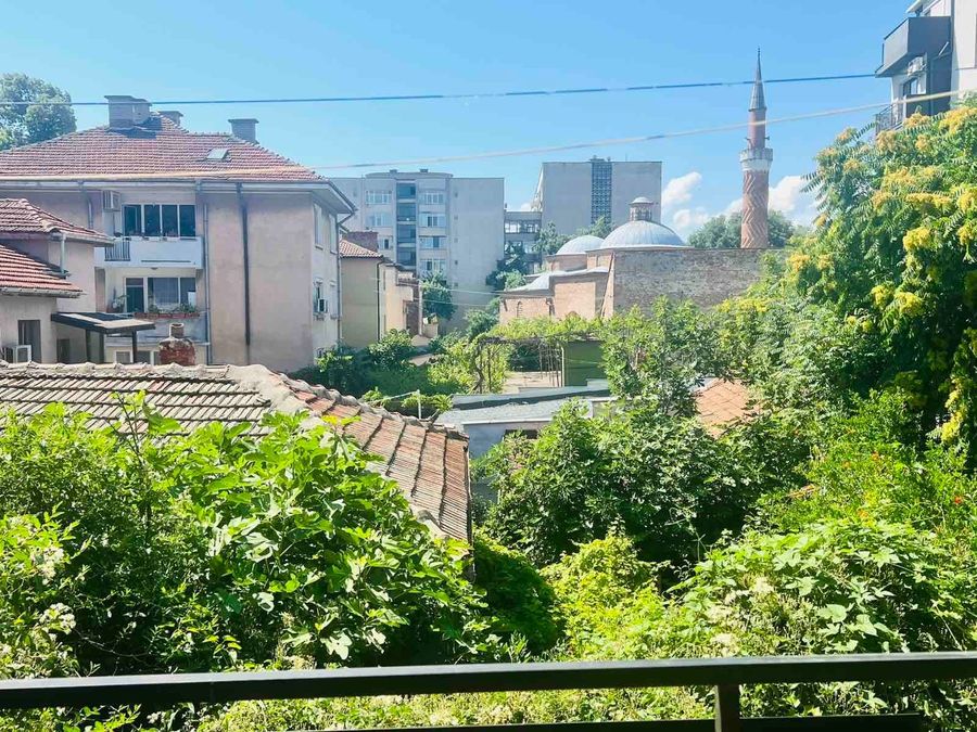 Photo 359343663
