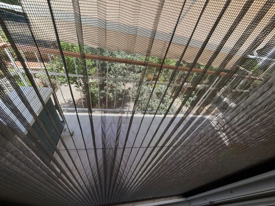 Photo 359800329