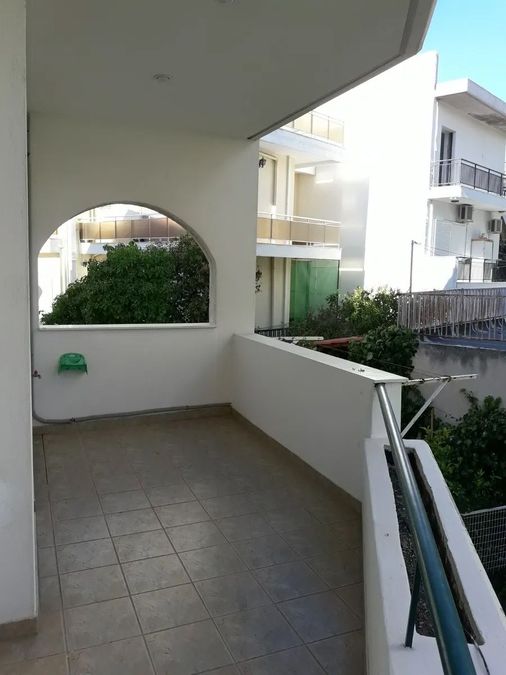 Photo 359810466