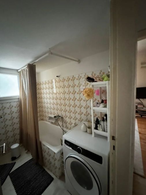 Photo 359954427