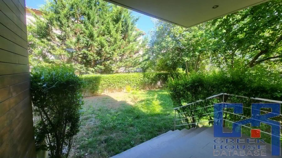 Photo 360067398