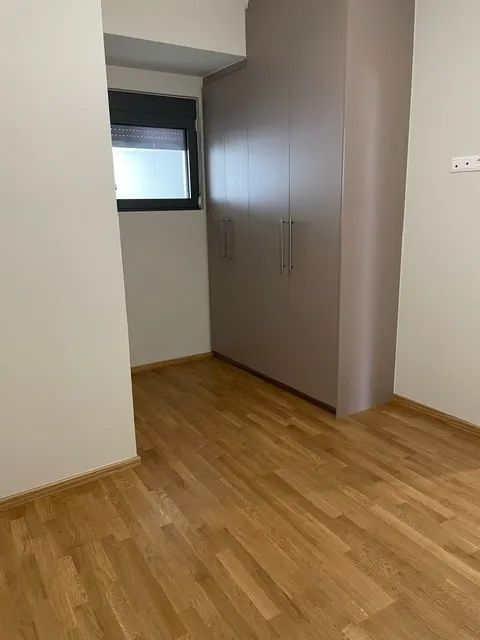 Photo 360097071