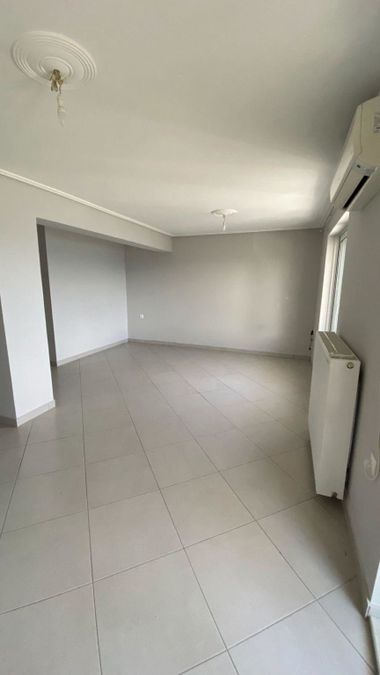 Photo 360140295