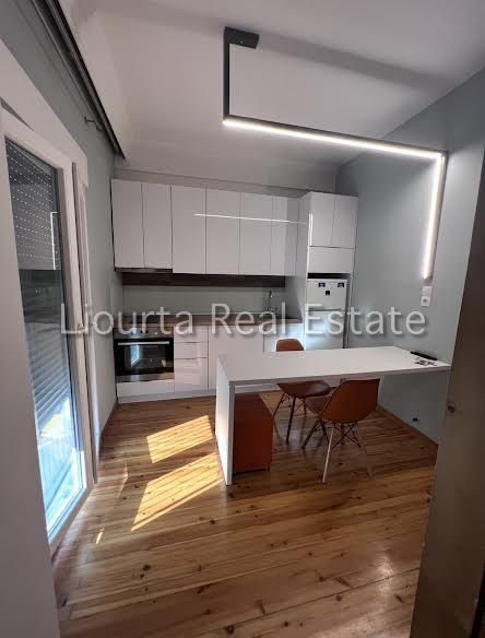 Photo 360203007
