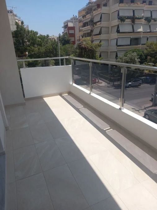 Photo 360210801