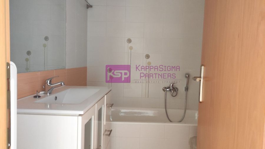 Photo 360237351
