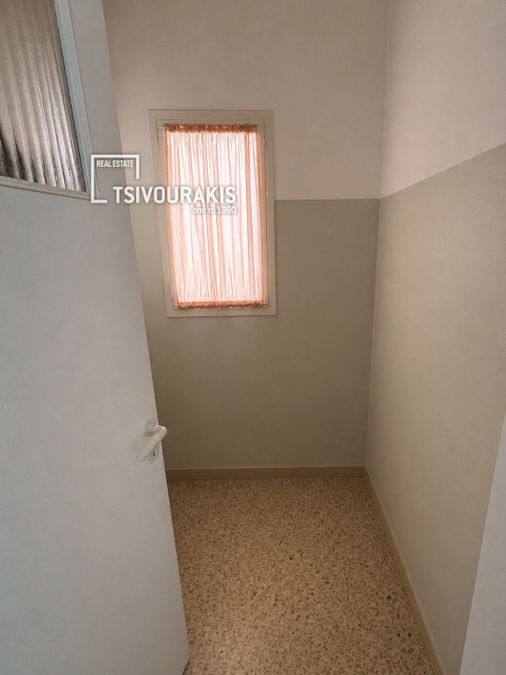 Photo 360296448