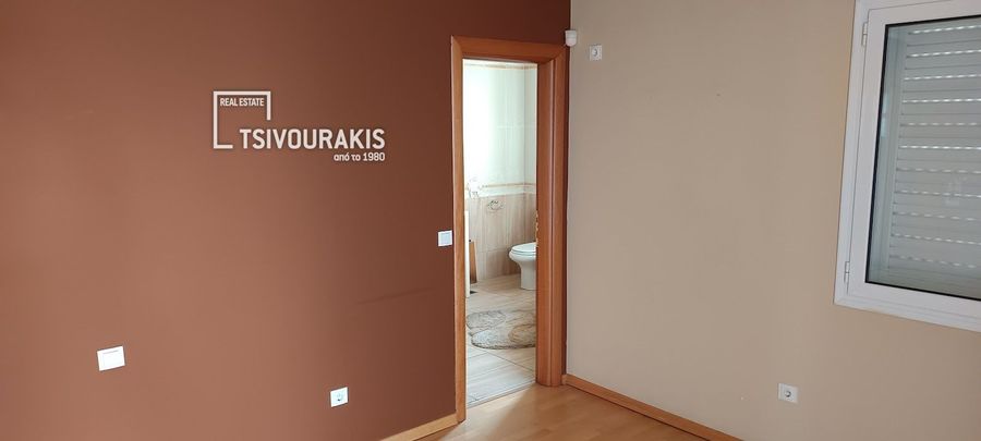 Photo 360296808