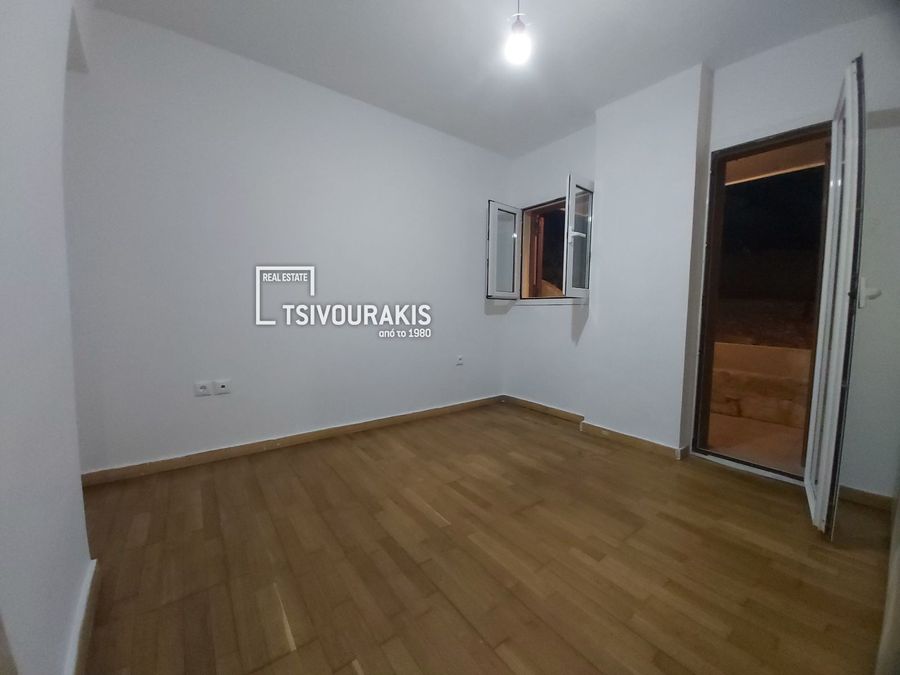 Photo 360297525