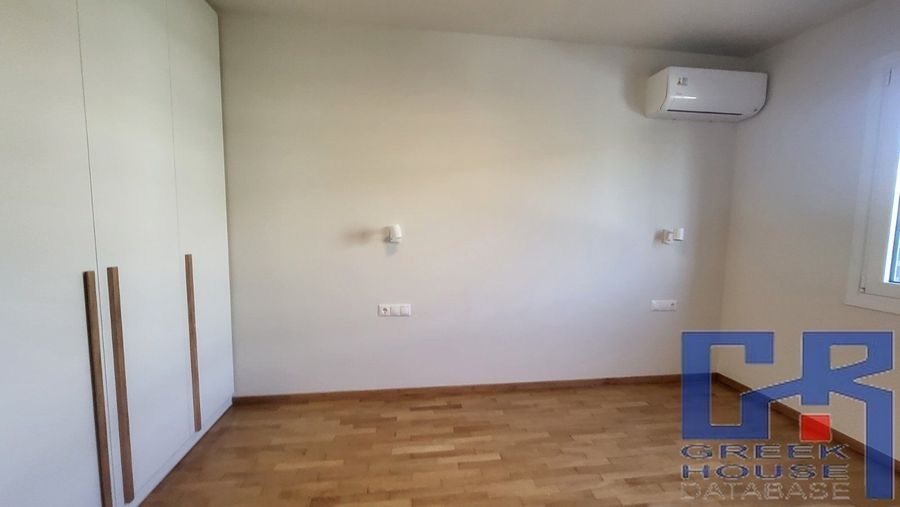 Photo 360314877