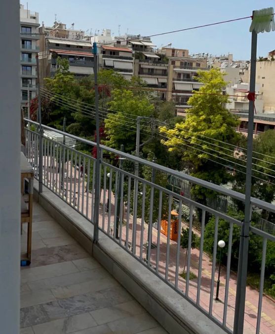 Photo 360318642