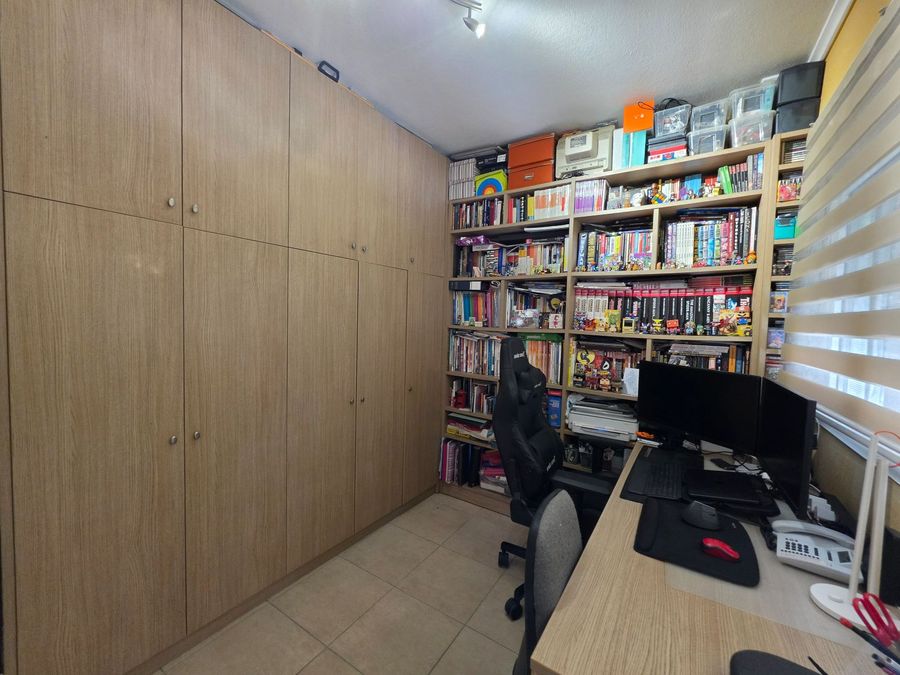 Photo 360323595