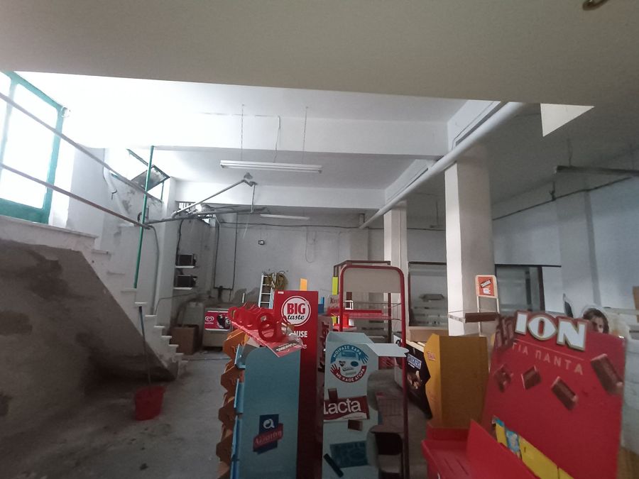 Photo 360343710