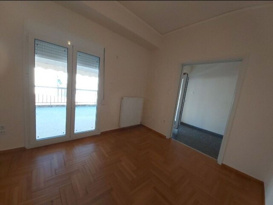 Photo 360613689