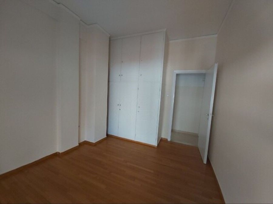 Photo 360613695