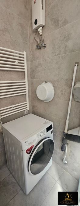 Photo 360631227