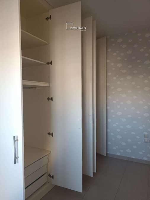 Photo 360701265