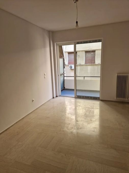 Photo 360750612