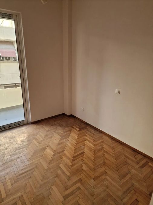 Photo 360750615