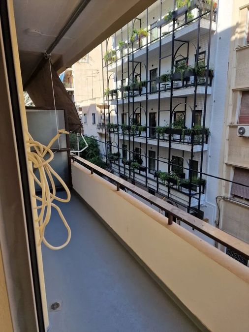 Photo 360750654
