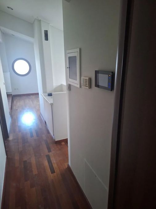 Photo 360758547