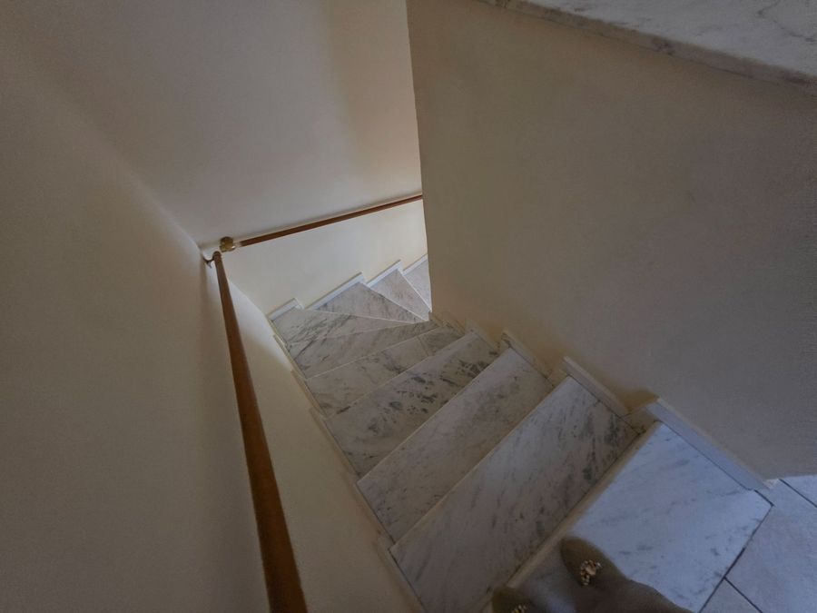 Photo 360974493