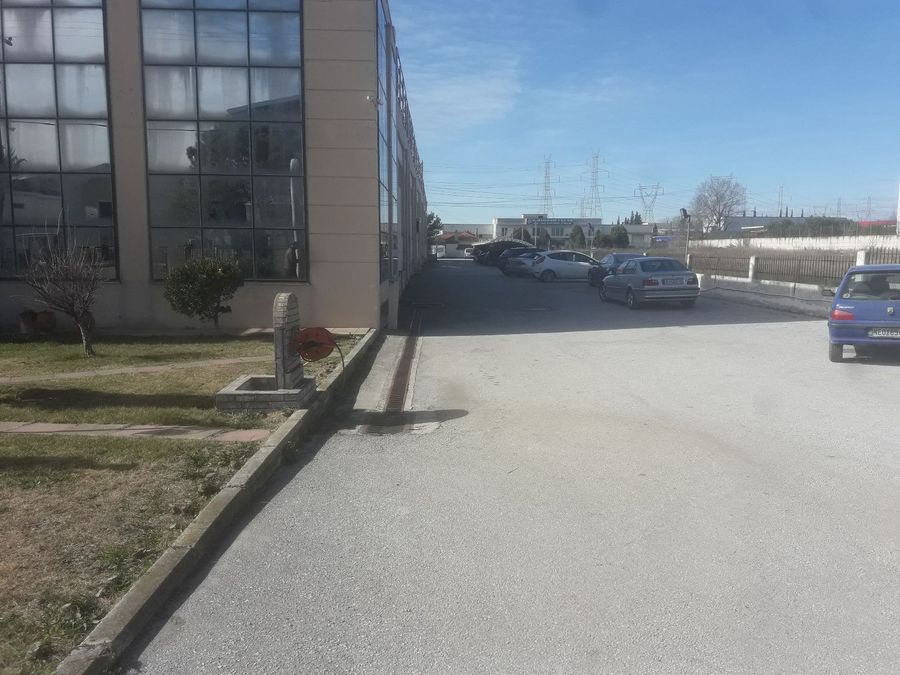 Photo 360975429