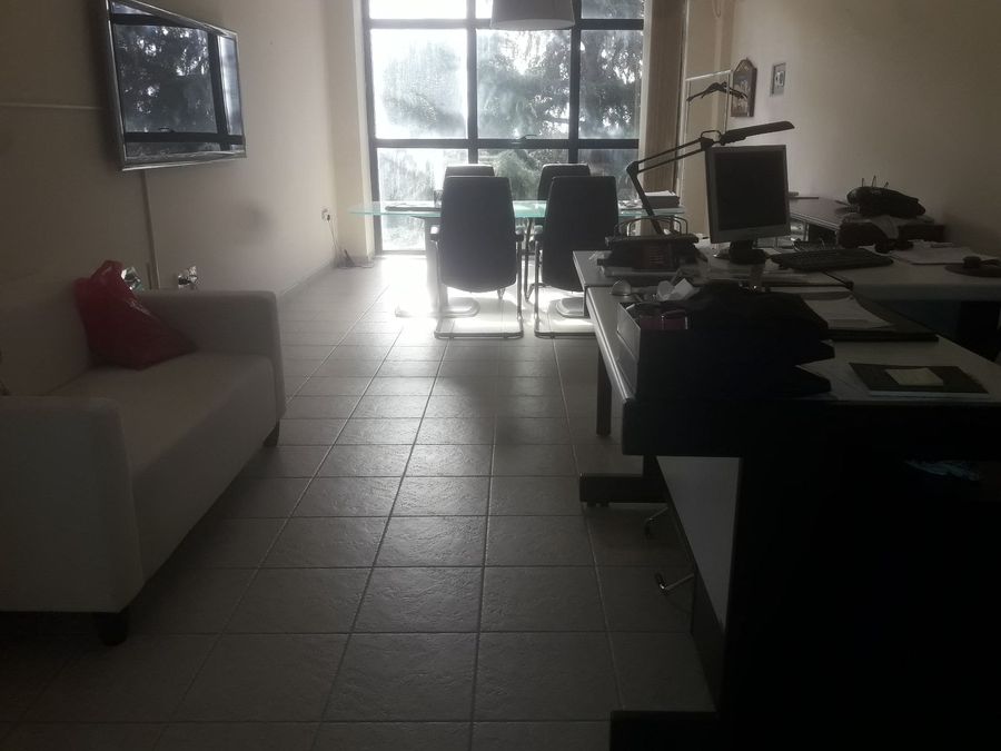 Photo 360975480