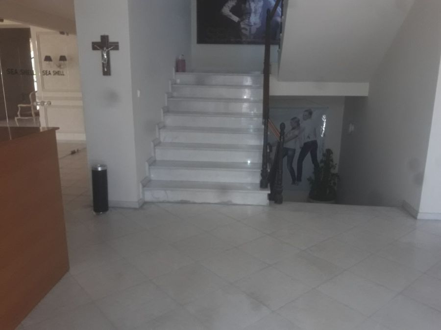 Photo 360975546