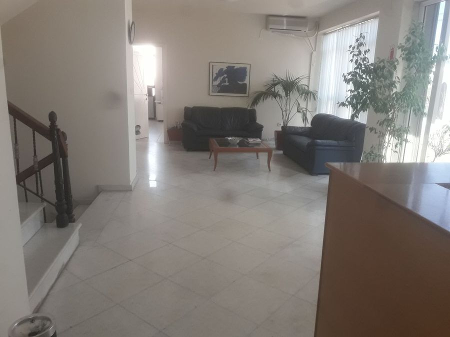 Photo 360975549