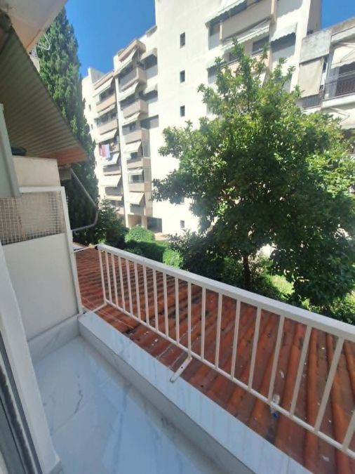 Photo 361455648