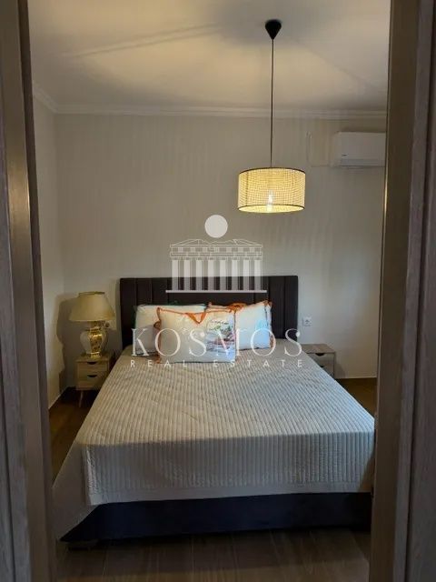 Photo 361885797