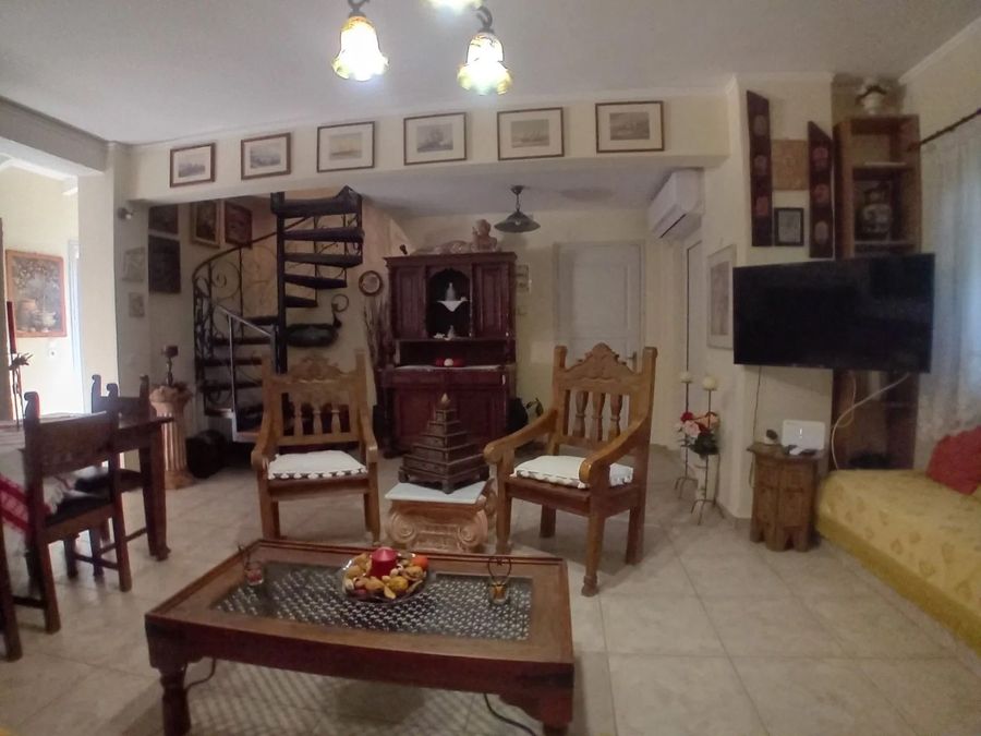 Photo 362033379