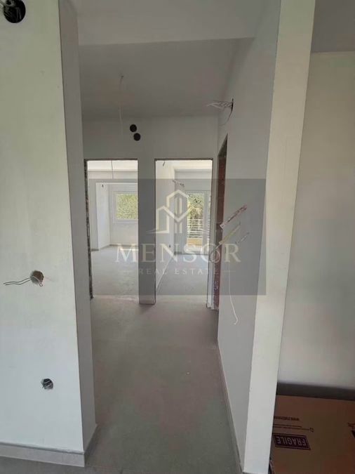 Photo 362360787
