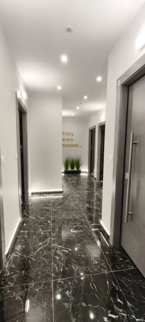 Photo 362767698