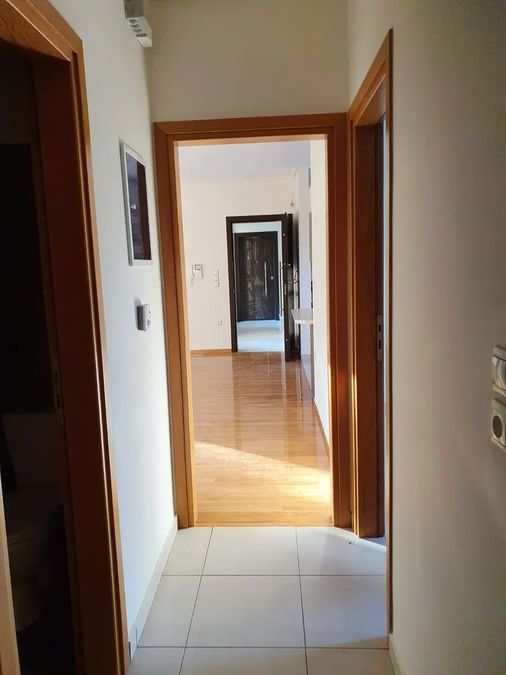 Photo 362915046