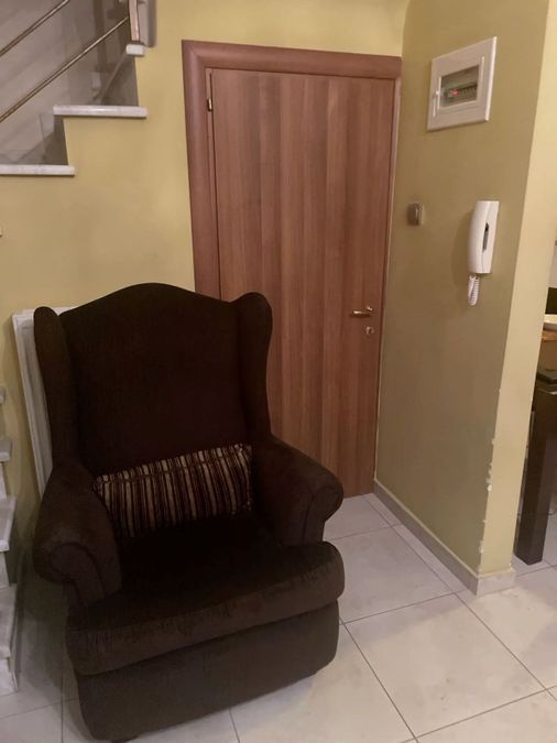 Photo 364285095