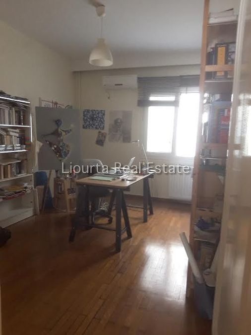 Photo 364285263