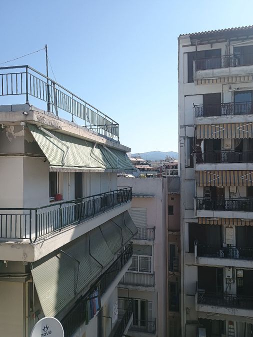Photo 364372437