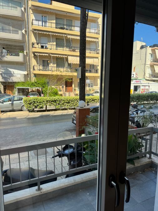 Photo 364404873