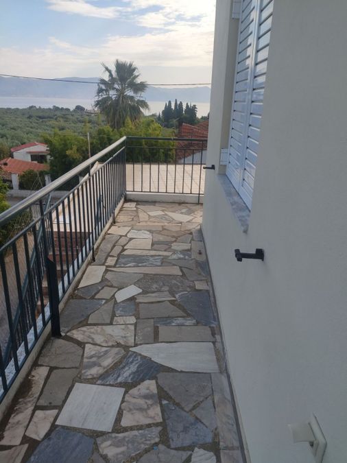 Photo 365377680