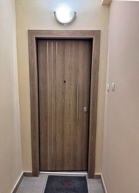 Photo 365777268