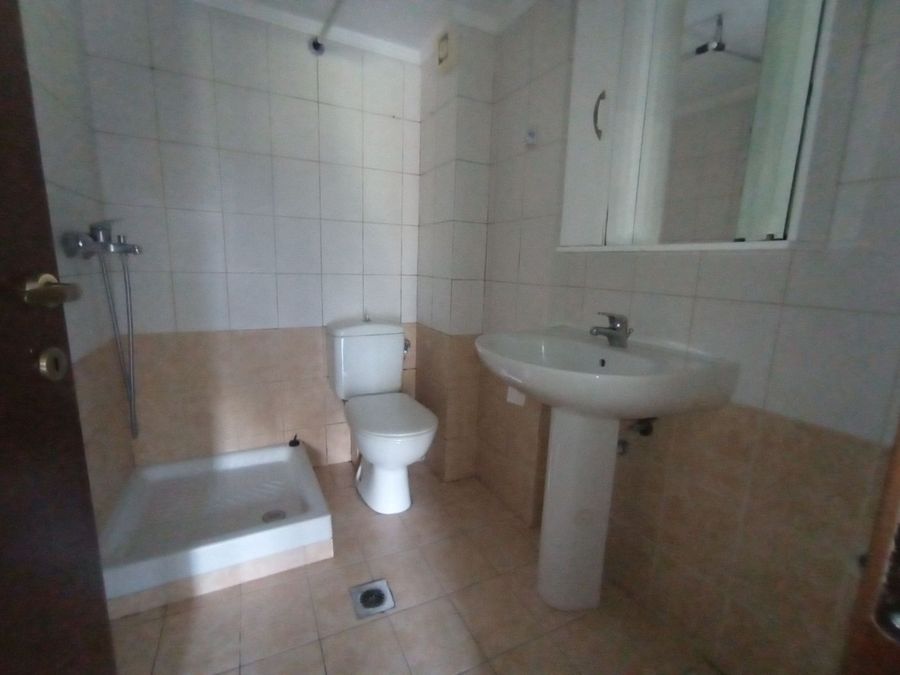 Photo 366207501