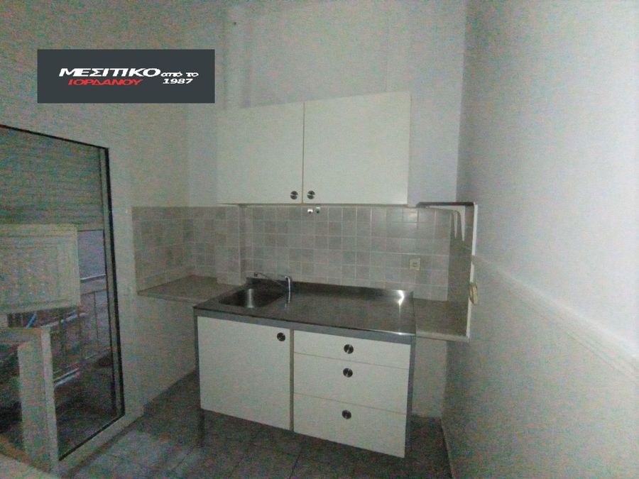 Photo 366751164