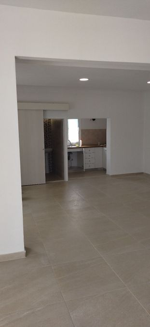 Photo 367080267