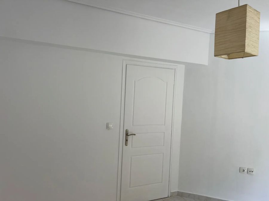 Photo 367094628